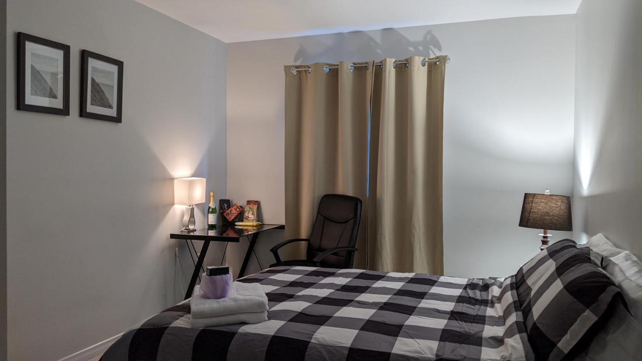 The Warm Welcome Suite Thorold Luaran gambar